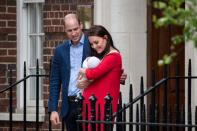 <p>Will and Kate smile at <a href="https://www.townandcountrymag.com/society/tradition/g22352481/prince-louis-photos-news/" rel="nofollow noopener" target="_blank" data-ylk="slk:their new baby, Prince Louis;elm:context_link;itc:0;sec:content-canvas" class="link ">their new baby, Prince Louis</a>, as they leave <a href="https://www.townandcountrymag.com/society/tradition/a23798094/lindo-wing-st-marys-hospital-facts-photos/" rel="nofollow noopener" target="_blank" data-ylk="slk:the Lindo Wing;elm:context_link;itc:0;sec:content-canvas" class="link ">the Lindo Wing</a>. <br></p>