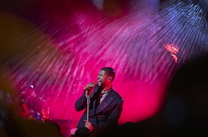 Los Angeles, CA - February 10: Usher performs at the "Chairman's Pre-Super Bowl Party" at SoFi Stadium in Los Angeles Thursday, Feb. 10, 2022. (Allen J. Schaben / Los Angeles Times)