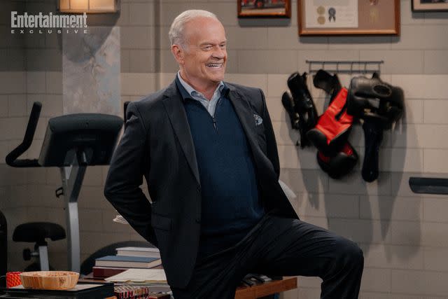 <p>CBS</p> Kelsey Grammer