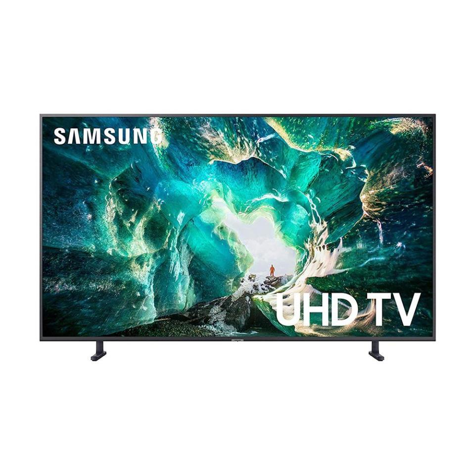 5) Samsung RU8000 65-Inch 4K Ultra HD Smart LCD TV