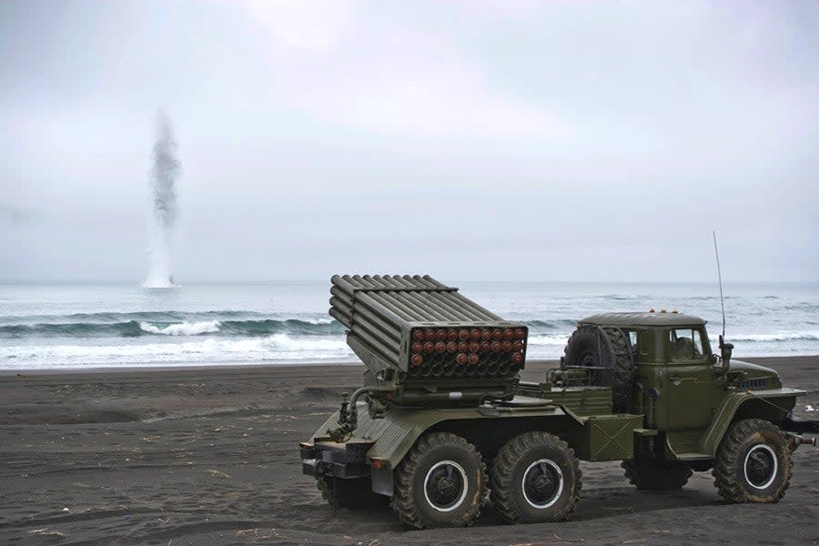 Water geysers up after the detonation of a PRS-60 rocket. <em>Russian Ministry of Defense</em>