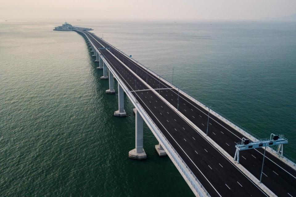 A section of the Hong Kong-Zhuhai-Macau Bridge (AFP/Getty Images)