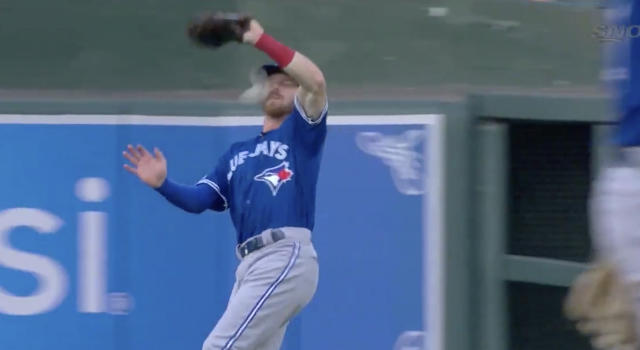 Watch: Blue Jays' Fisher hit in face by ball after botched catch