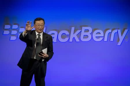 BlackBerry Chief Executive Officer John Chen introduces the new Blackberry Classic smartphone during the launch event in New York, December 17, 2014. REUTERS/Brendan McDermid