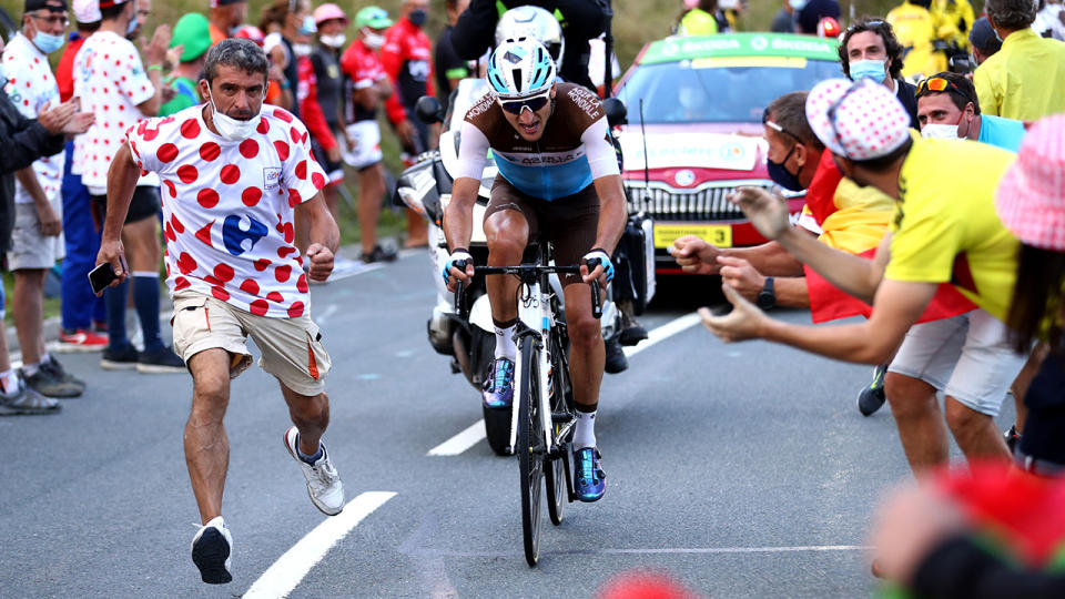 Fans have been asked to keep their distance and ensure they are wearing properly fitted face masks to avoid a coronavirus outbreak on the Tour de France. (Photo by Michael Steele/Getty Images)