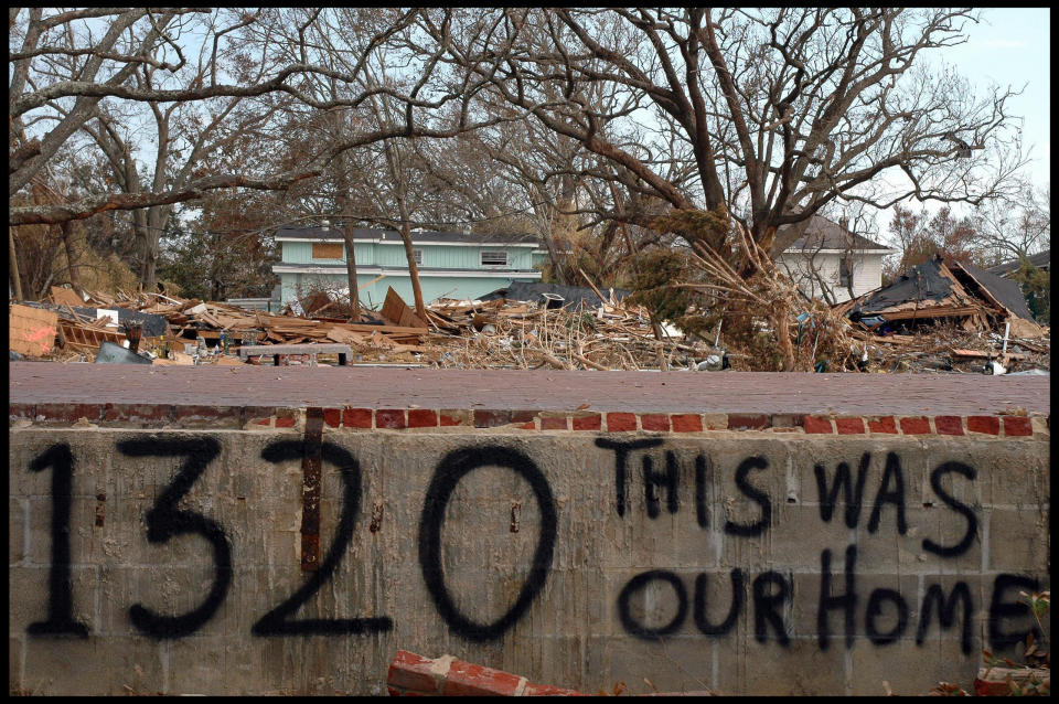 People had&nbsp;left&nbsp;messages in the wake of Hurricane Katrina's destruction. (Photo: Jerome De Perlinghi/Corbis via Getty Images)