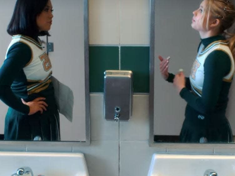 tiffany and stephanie arguing in the bathroom in senior year