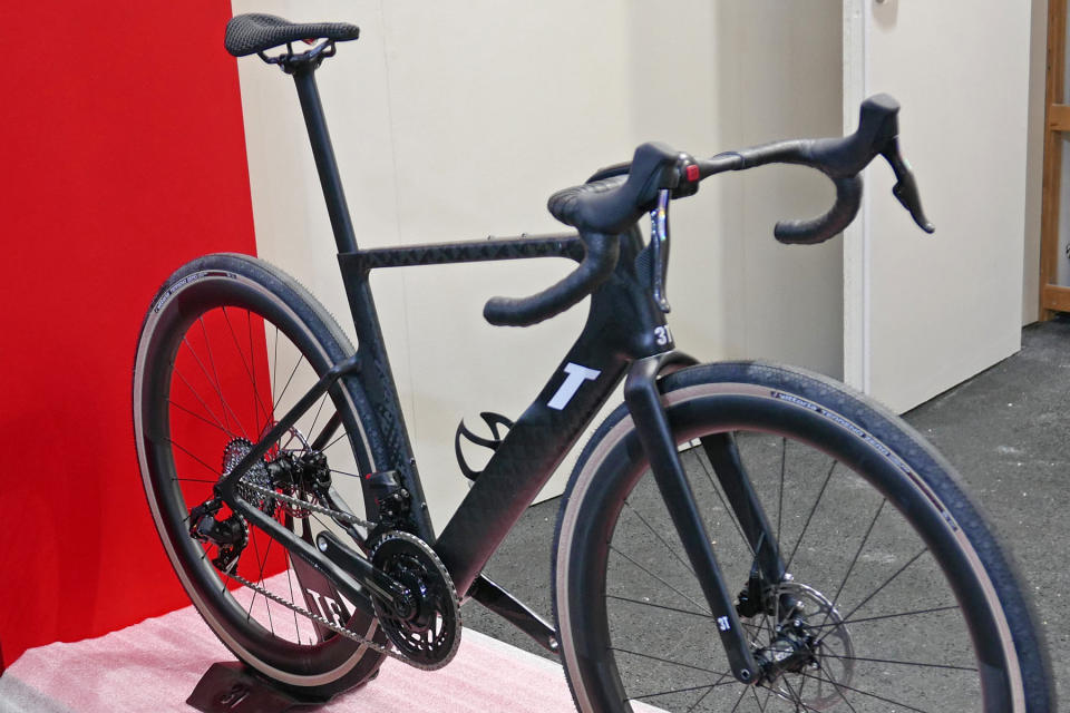 2023 3T Exploro Italia gravel bikes get fully internal cable routing, made-in-Italy, new lightweight RaceMax