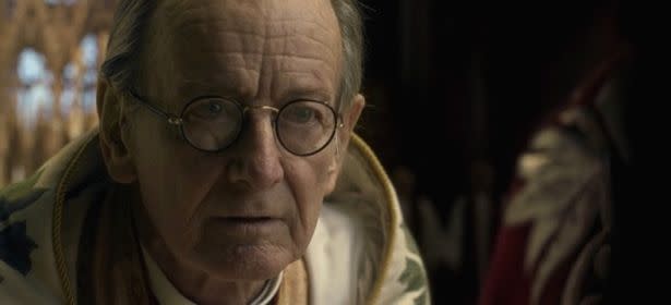 Ronald Pickup as the Archbishop of Canterbury in The Crown