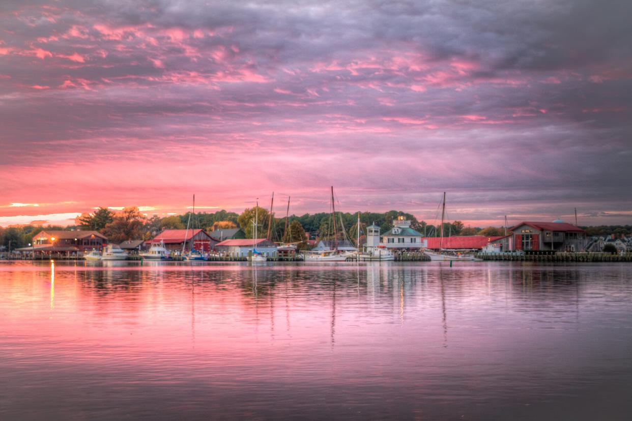 Very purple sunset at the St. Michaels harbor in Maryland