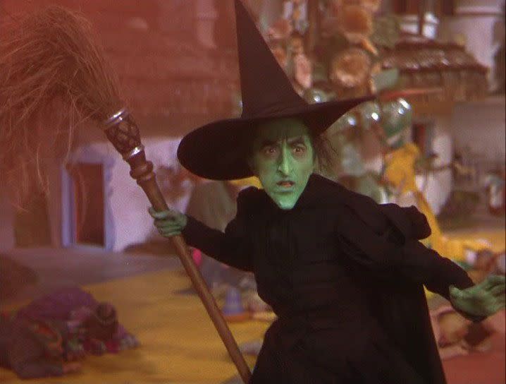 108 Iconic Movie Dresses: Margaret Hamilton