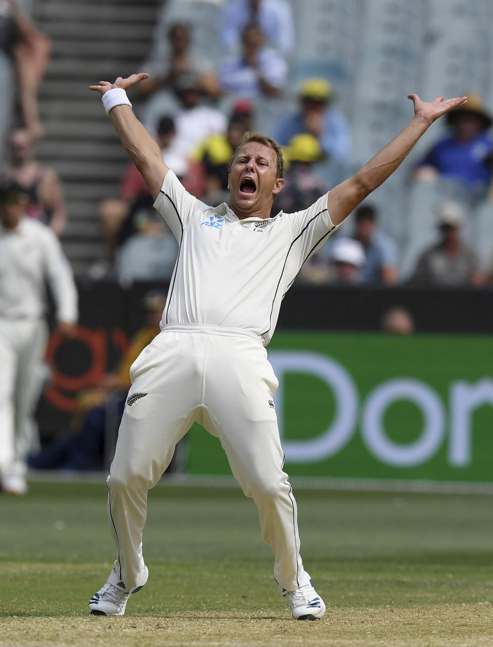 New Zealand's Neil Wagner appeals for an lbw against Australia during their cricket test match in Melbourne, Australia, Saturday, Dec. 28, 2019. (AP Photo/Andy Brownbill)