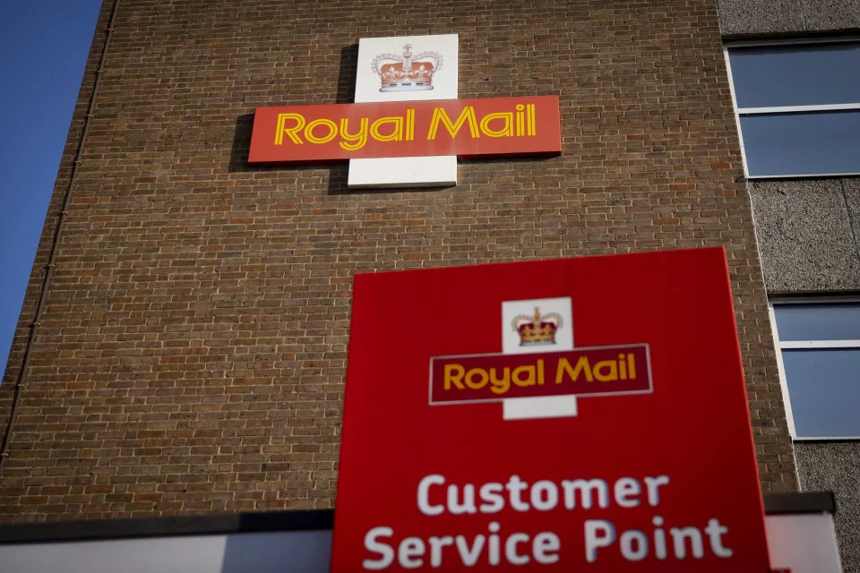 Over 100,000 Royal Mail workers go on strike in the UK