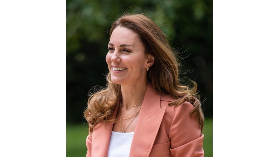 Kate Middlton wearing pink blazer at Natural History Museum