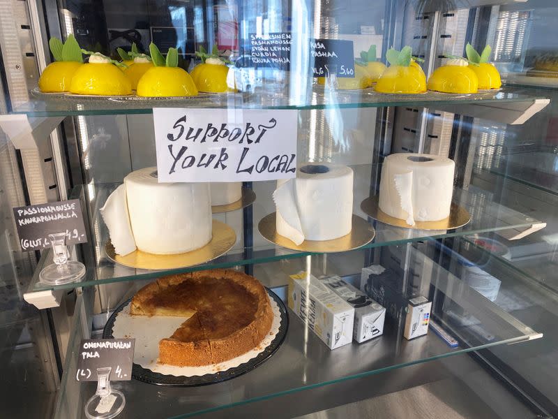 "Toilet paper cakes" made by a bakery in Helsinki