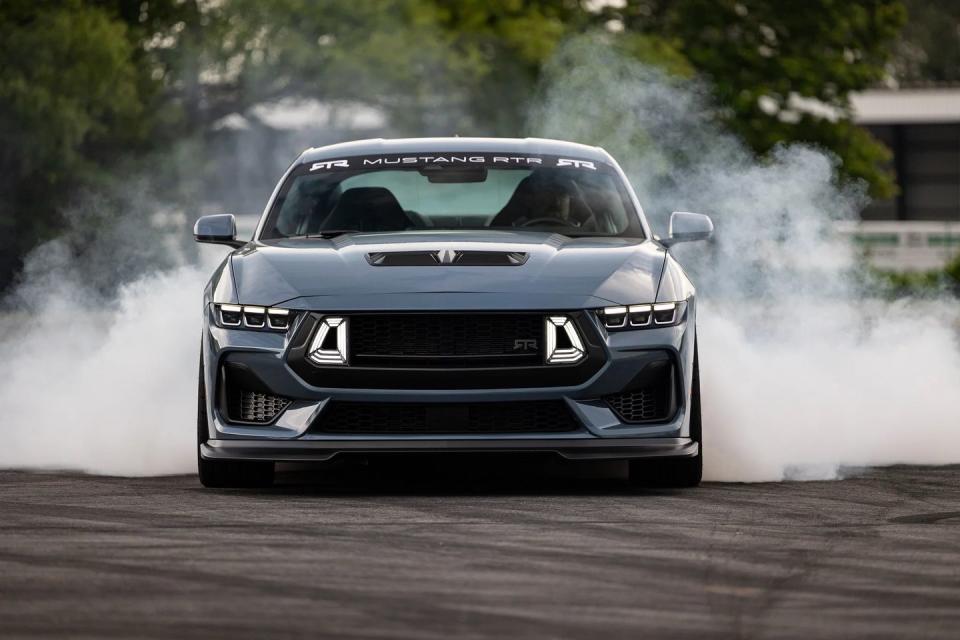 2024 rtr mustang spec 2 front view during burnout