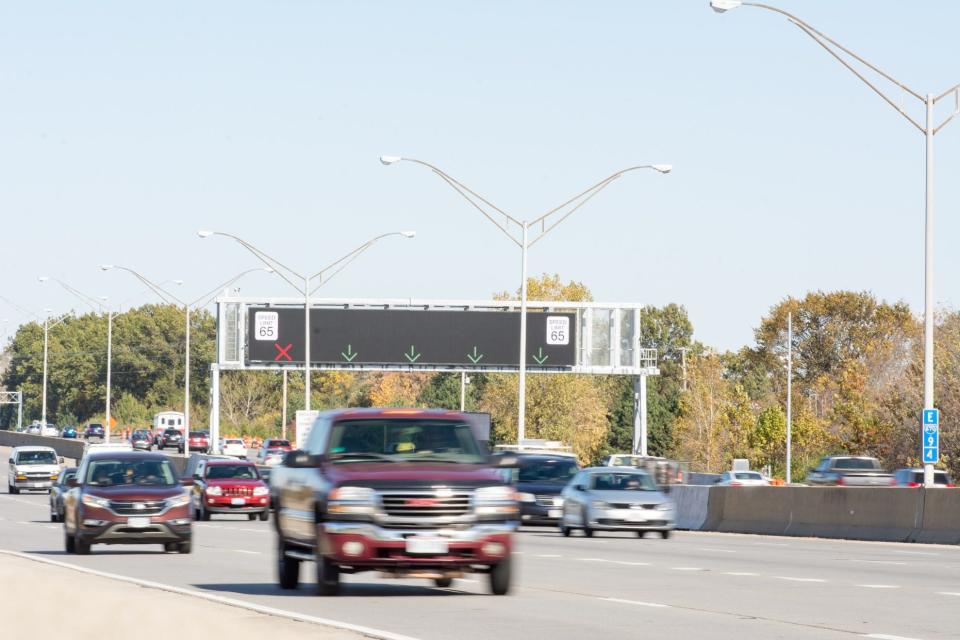 Smart corridors, also known as managed lanes or SmartLane corridors, allow an extra lane of travel on highway shoulders during certain times to alleviate traffic congestion. Southwest Ohio will get its first-ever SmartLane on Interstate 275 westbound.