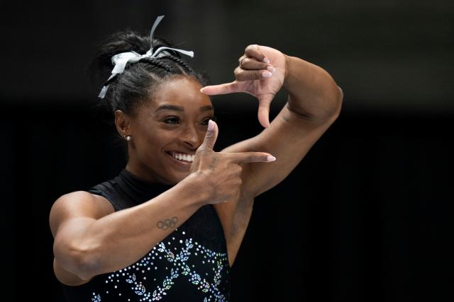 Simone Biles Supports Jonathan Owens at Green Bay Packers Preseason Game