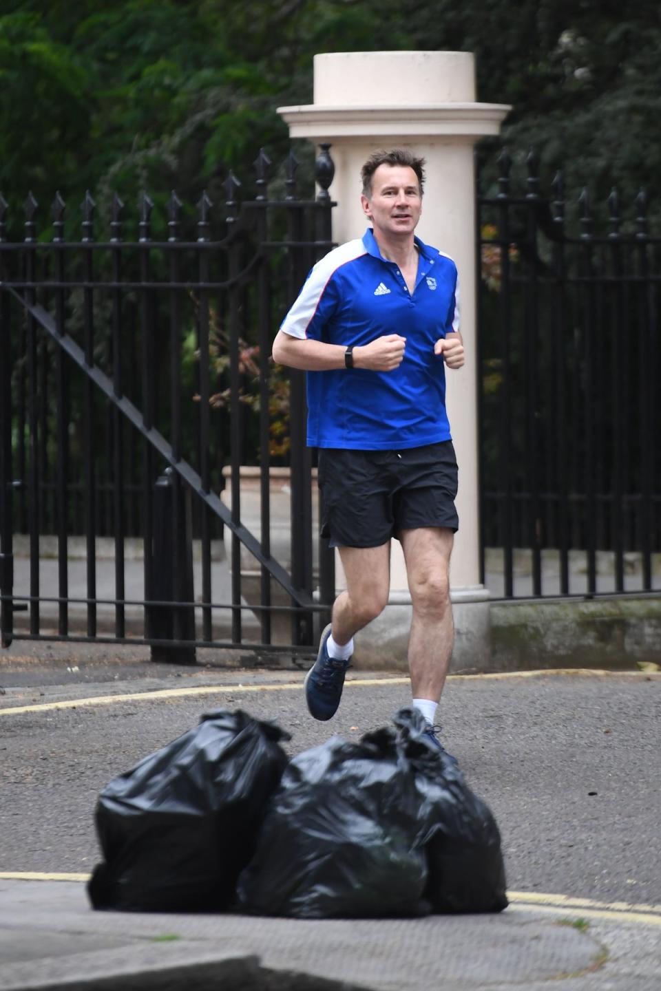 Jeremy Hunt out running (Jeremy Selwyn)