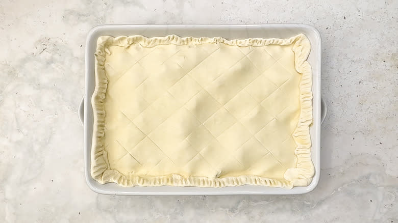 pie with criss-cross pattern 