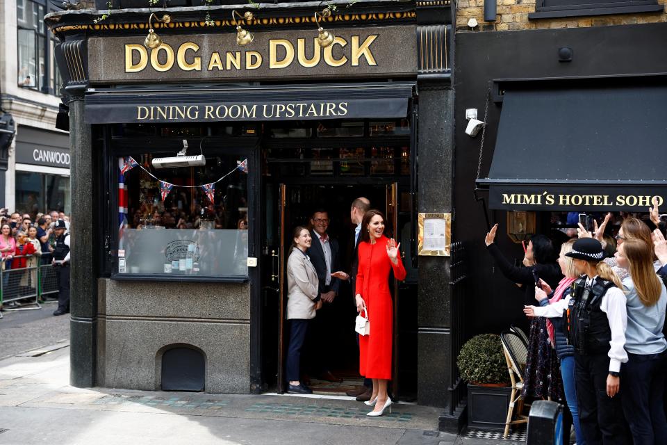 Prince William and Catherine, Princess of Wales visit the The Dog and Duck Pub in Soho (REUTERS)