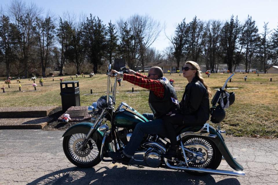 Motorcyclists from the metro-east and eastern Missouri ride through St. Louis to Cedar Hill in a procession March 3, 2024. The group was leading the funeral procession for Sharli Edmonds and Chad Metcalf, who died in a house fire in Cahokia Heights on Feb. 24. Joshua Carter/Belleville News-Democrat