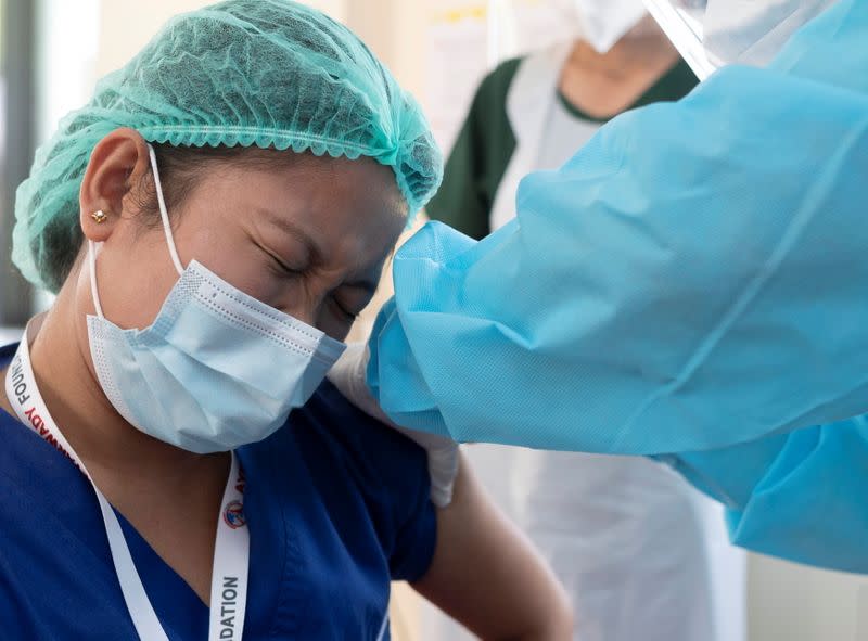 Myanmar starts vaccinating frontline medical workers