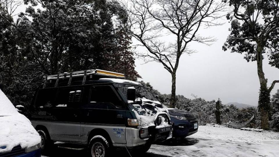 烏來967高地也降雪了。（圖／民眾提供）