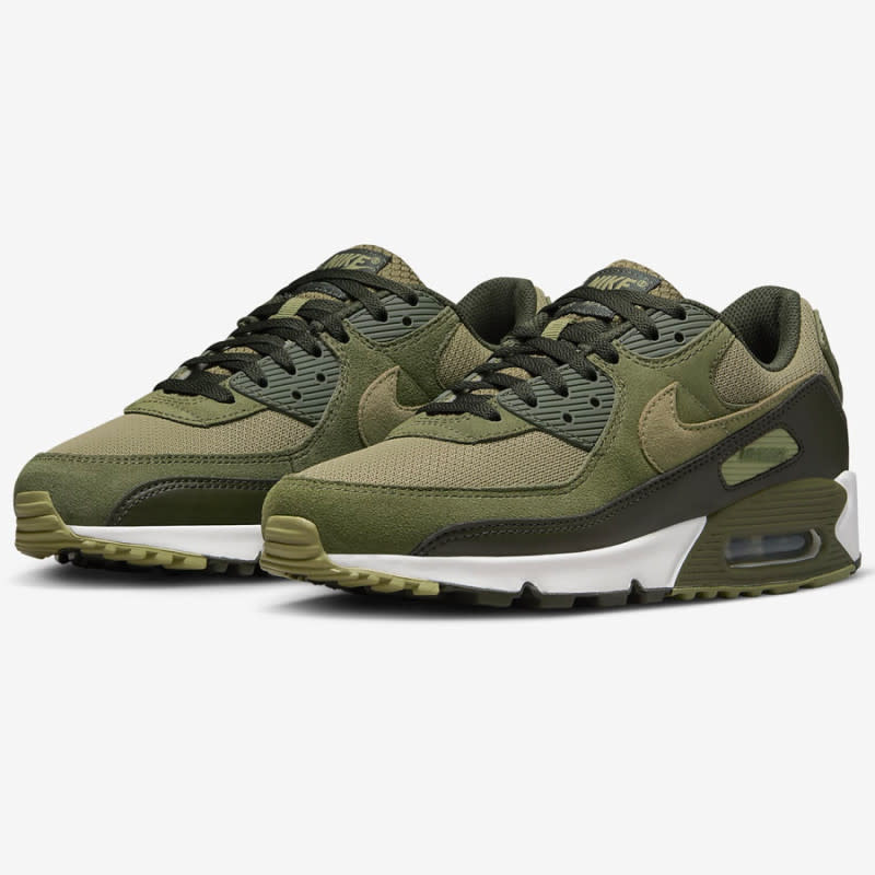 <p>Courtesy of Nike</p><p>We would have (and previously have) bought these at full price because they might be the coolest Air Max style yet, but you can score 20% off these Air Max 90s right now. Worn by everybody from hardcore kids to grandmas, the 90s become an everyday shoe from the first time you slip them on. A waffle sole adds traction for steady stepping, and the multiple points of cushion keep feet happy all day long.</p><p>[$130; <a href="https://clicks.trx-hub.com/xid/arena_0b263_mensjournal?q=https%3A%2F%2Fhowl.me%2FckMiKSPy4Nc&event_type=click&p=https%3A%2F%2Fwww.mensjournal.com%2Fstyle%2Fnike-mens-shoe-sale-october-2023%3Fpartner%3Dyahoo&author=Anthony%20Mastracci&item_id=ci02cbb36fe0002679&page_type=Article%20Page&partner=yahoo&section=sneakers&site_id=cs02b334a3f0002583" rel="nofollow noopener" target="_blank" data-ylk="slk:nike.com;elm:context_link;itc:0;sec:content-canvas" class="link ">nike.com</a>]</p>