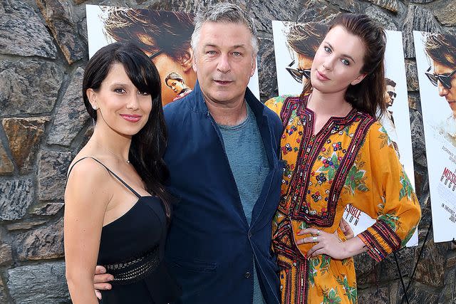 Hilaria Baldwin, Alec Baldwin and Ireland Baldwin in 2015