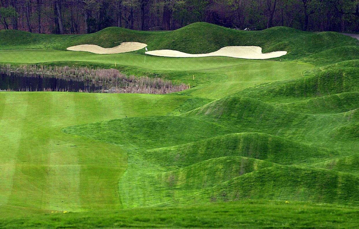 In this 2002 file photo, a view from the elevated tee at Doral Arrowwood in Rye Brook.