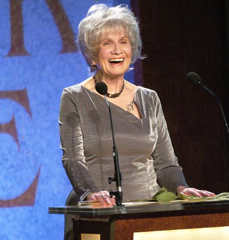 <p>Lucas Oleniuk/Toronto Star/Getty</p> Alice Munro in 2004