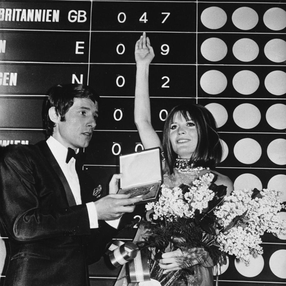 Sandie Shaw wins Eurovision for Britain in 1967 - Hulton Archive