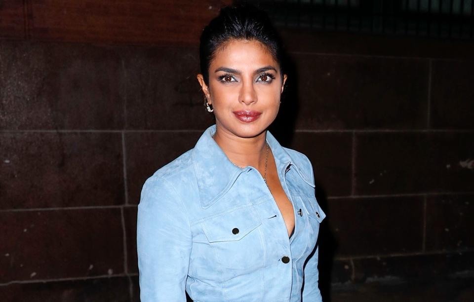 We don't know Priyanka Chopra and Nick Jonas' wedding date yet, but the actress just threw a glitzy bridal shower at Tiffany & Co. She looked stunning.