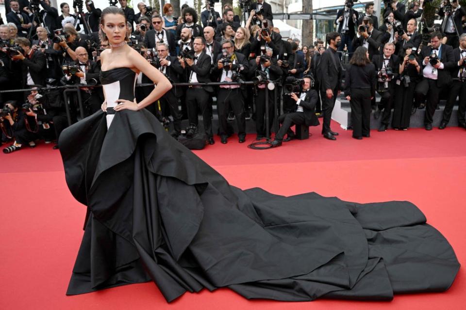 Josephine Skriver in Tony Ward Couture (AFP via Getty Images)