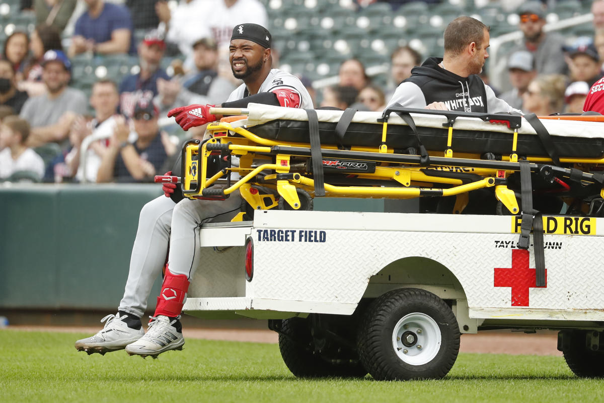 Eloy Jimenez Injury Jolts Chicago White Sox As Season Opener Looms