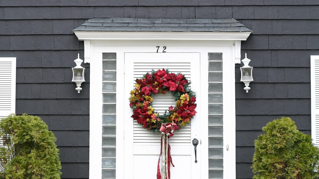 holiday-wreath