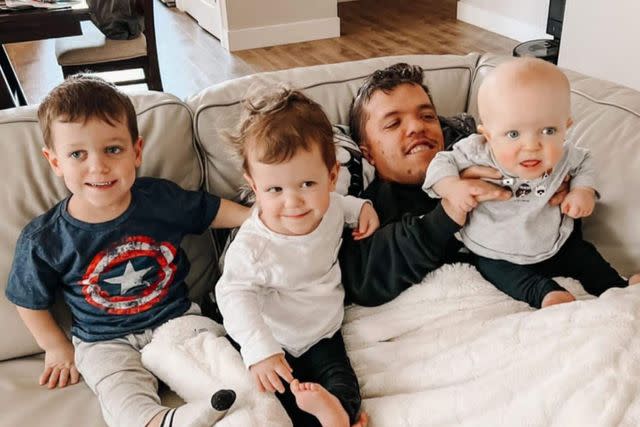 Tori Roloff/instagram Zach Roloff resting with his three kids