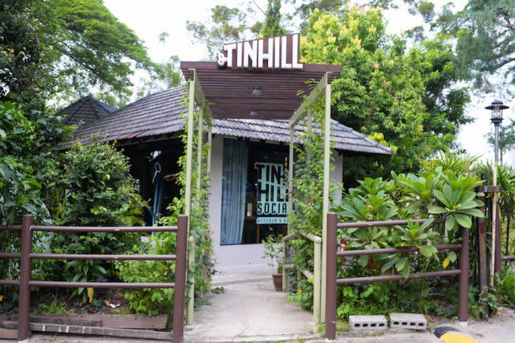 Tin Hill Social entrance