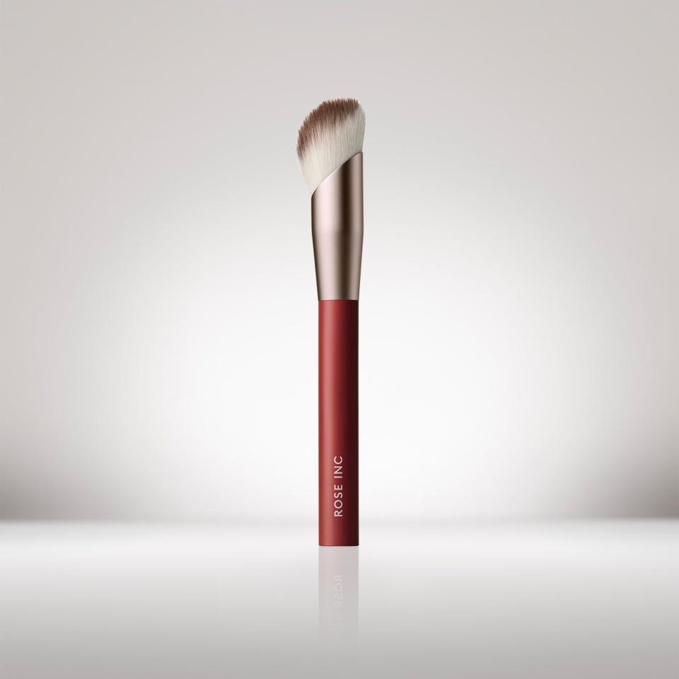 Number 2 Blush Brush