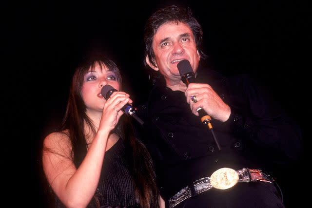 <p>Ebet Roberts/Redferns/Getty</p> Johnny Cash (right) with daughter Cindy Cash in 1981