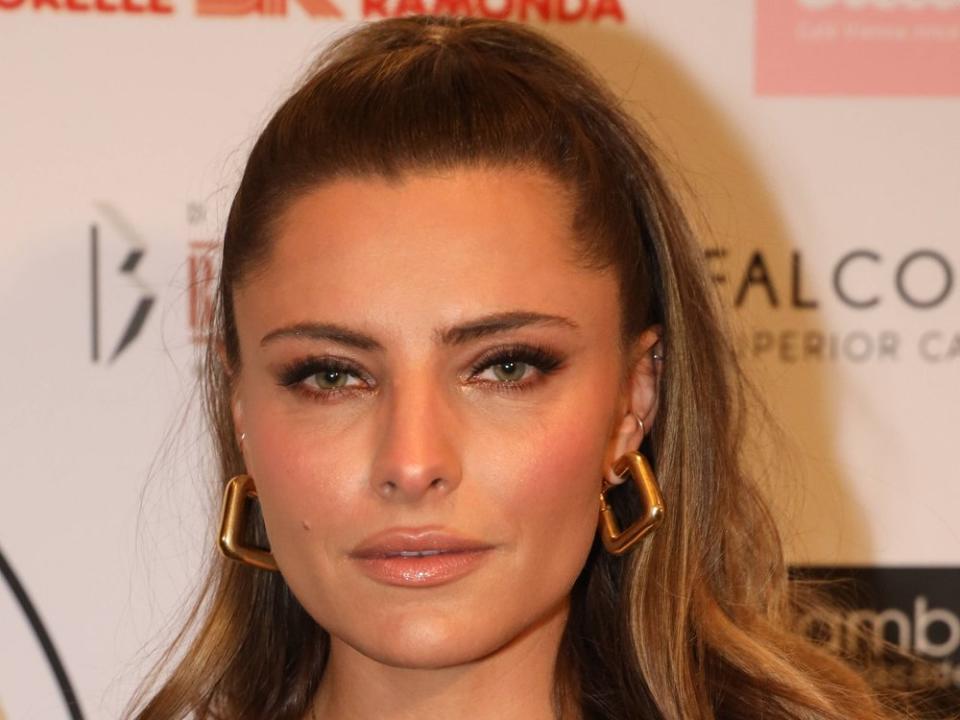 Sophia Thomalla auf dem roten Teppich. (Bild: imago/SKATA)