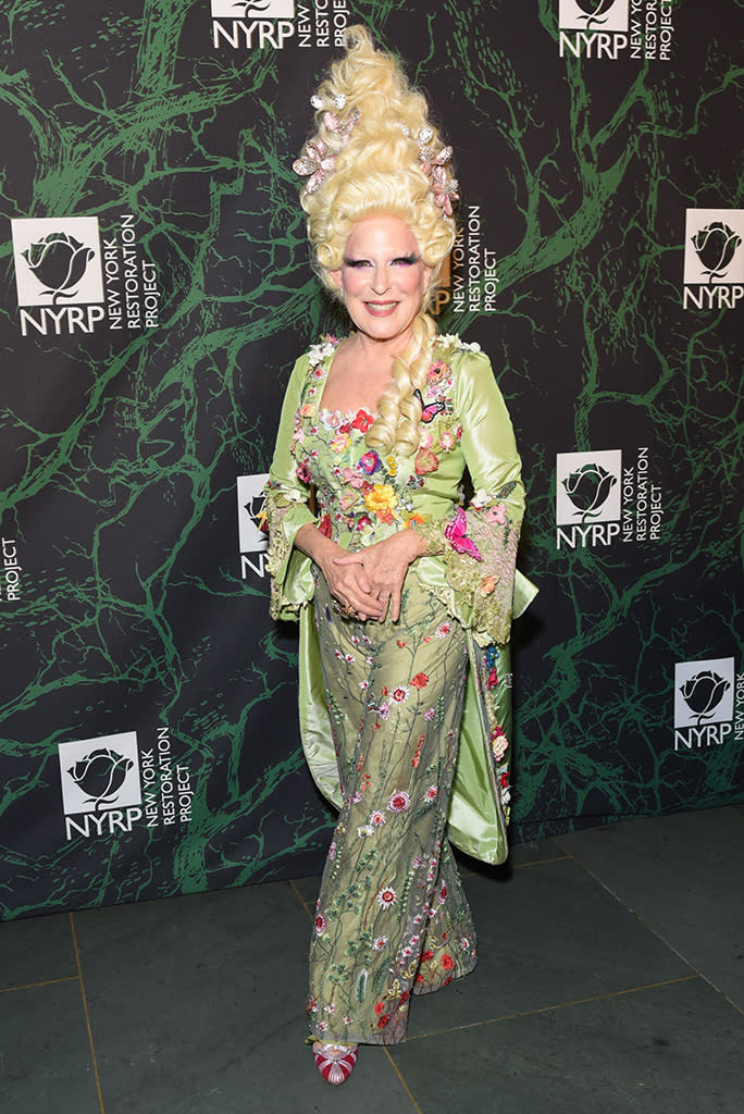 <p>The <em>Hocus Pocus</em> star was more bewitching than witchy at her 2017 Hulaween bash for a good cause. (Photo: Presley Ann/Patrick McMullan via Getty Images) </p>