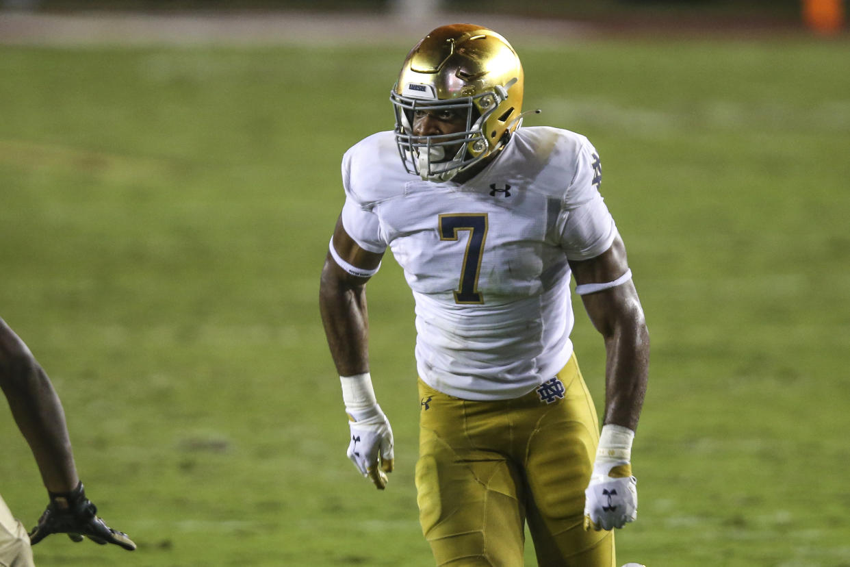 Notre Dame defensive lineman Isaiah Foskey (7) during an NCAA football game against Florida State on Sunday, Sept. 5, 2021 in Tallahassee, Fla. (AP Photo/Gary McCullough)