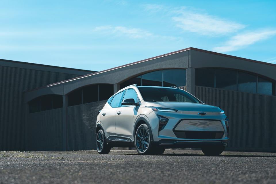 2022 chevrolet bolt euv