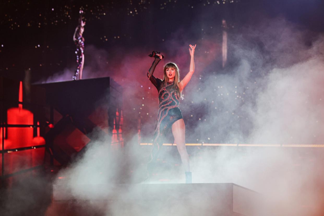 Taylor Swift's Pre-Tour Treat: Four New Songs Out Tonight