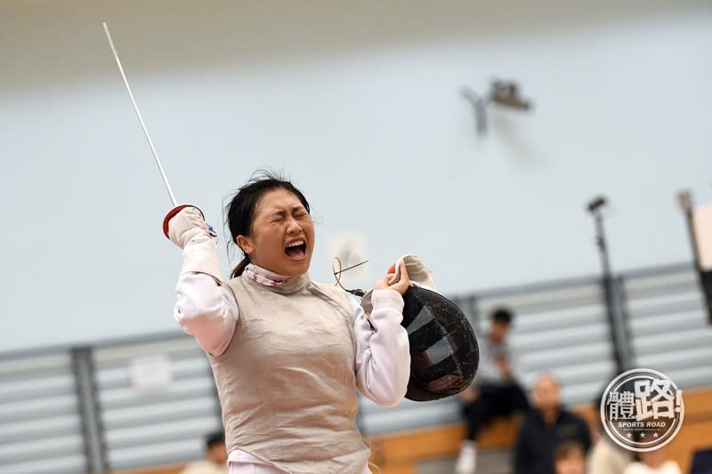 【藍十字保險香港公開劍擊錦標賽】女花鄭曉為首度封后 關渝澄再挫張楚瑩摘季