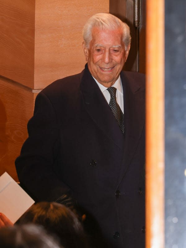 Mario Vargas Llosa en París