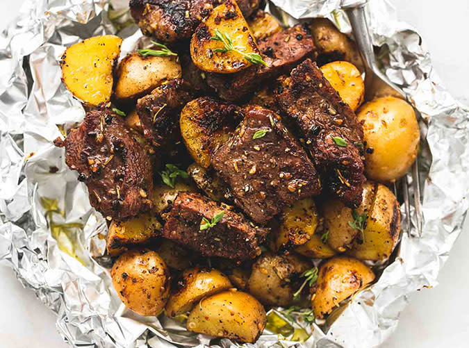 Garlic Steak and Potato Foil Packs