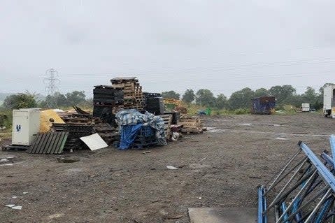 Police used an armoured truck to access the site (Met Police)